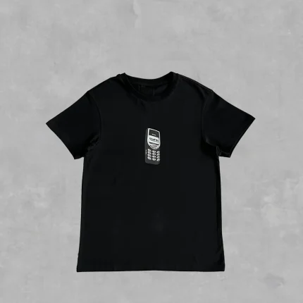 Syna World Mobile Tee Black