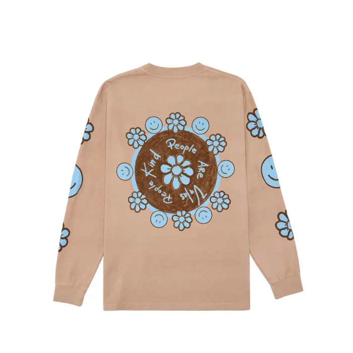 Valas Los Angles Smiley Patch Long Sleeve Tee