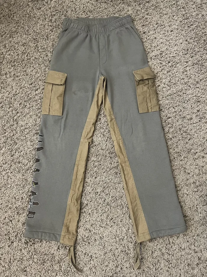 Warren Lotas “hybrid” cargo sweatpants(in store only)